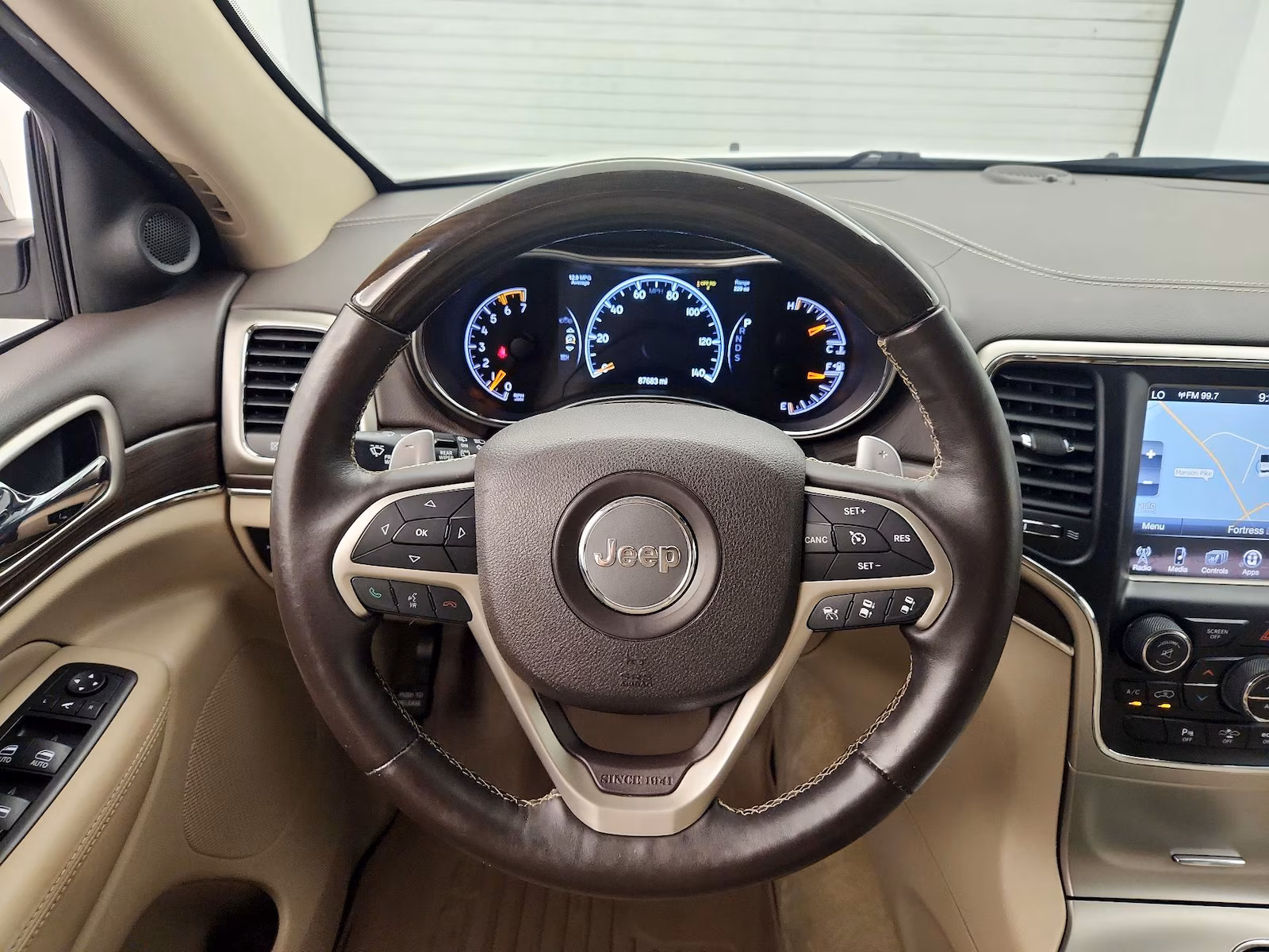 2015 Jeep Grand Cherokee Overland - Photo 10