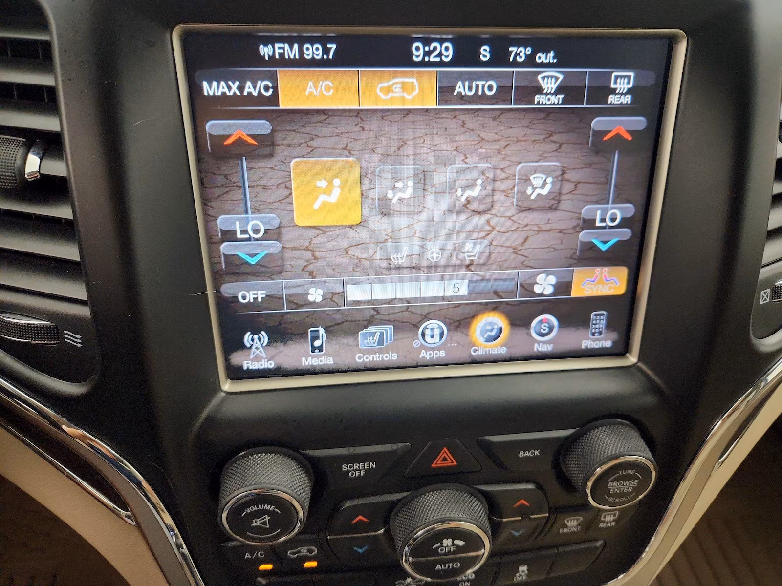 2015 Jeep Grand Cherokee Overland - Photo 16