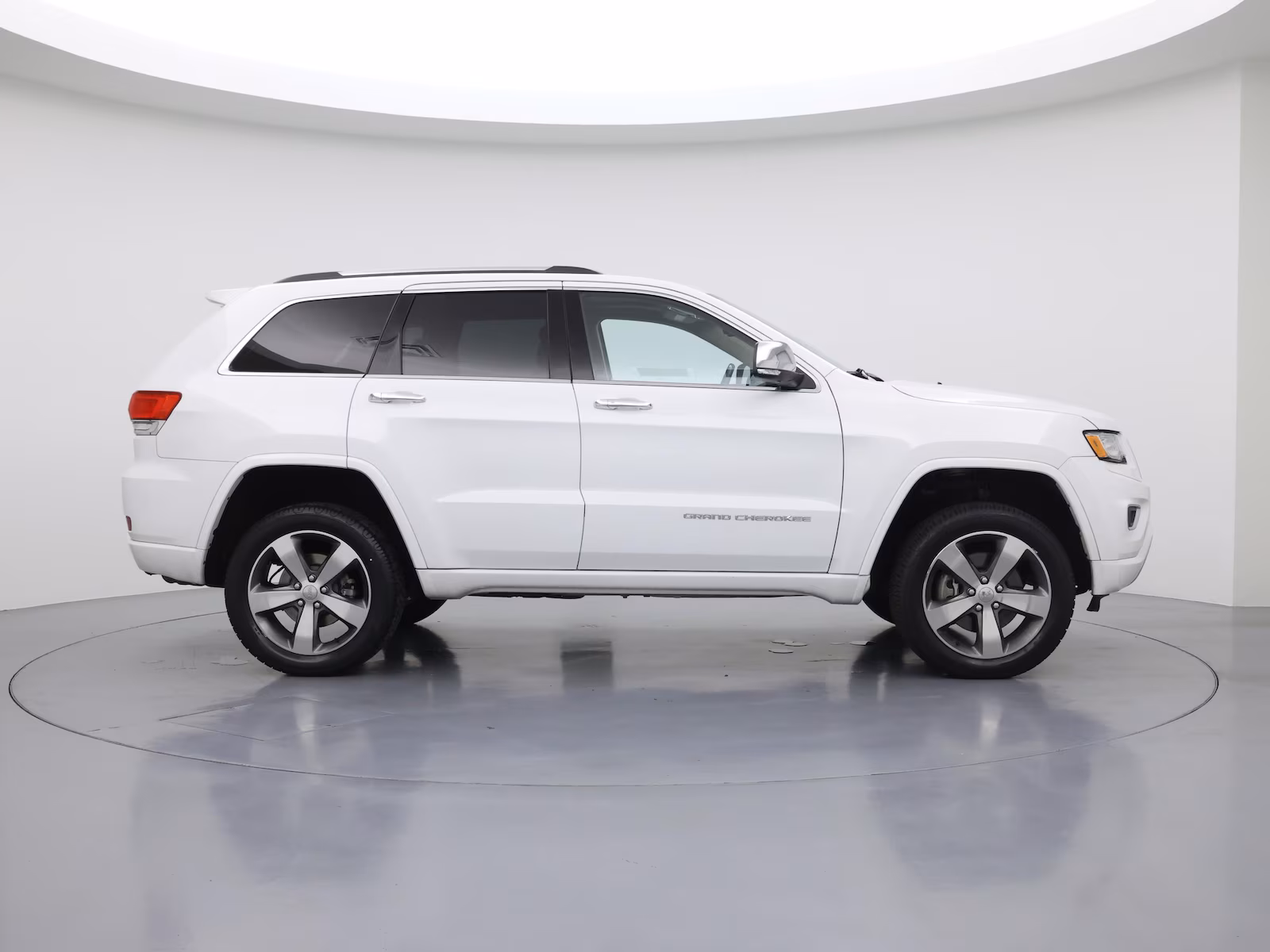 2015 Jeep Grand Cherokee Overland - Photo 7